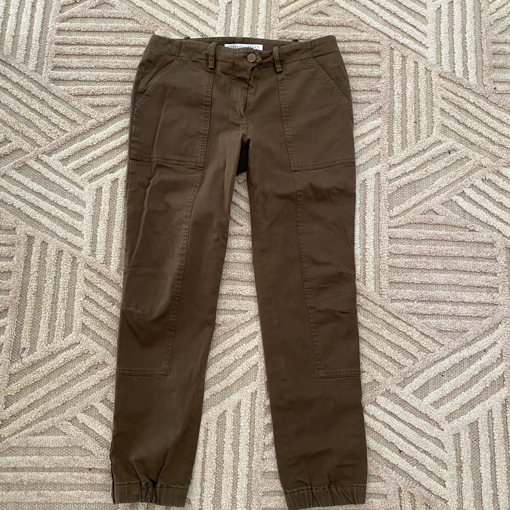 Veronica Beard Brown Pants.  Size 6.  Excellent Condition.